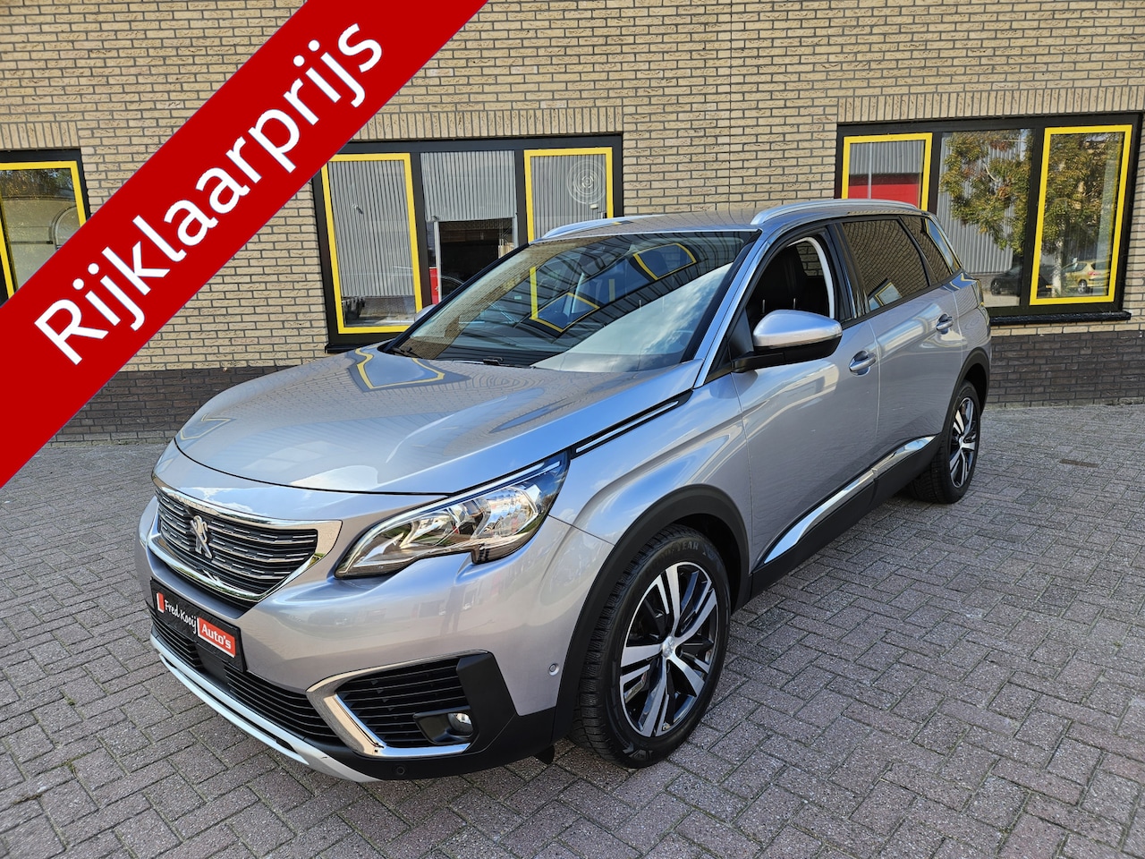 Peugeot 5008 - 1.2 PureTech 96 kw Alure 7persoons lederen inter. - AutoWereld.nl