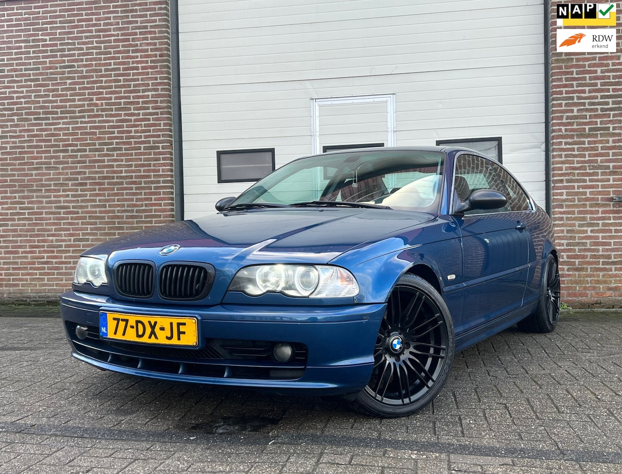 BMW 3-serie Coupé - 320Ci Executive | Automaat + Cruise + Airco - AutoWereld.nl