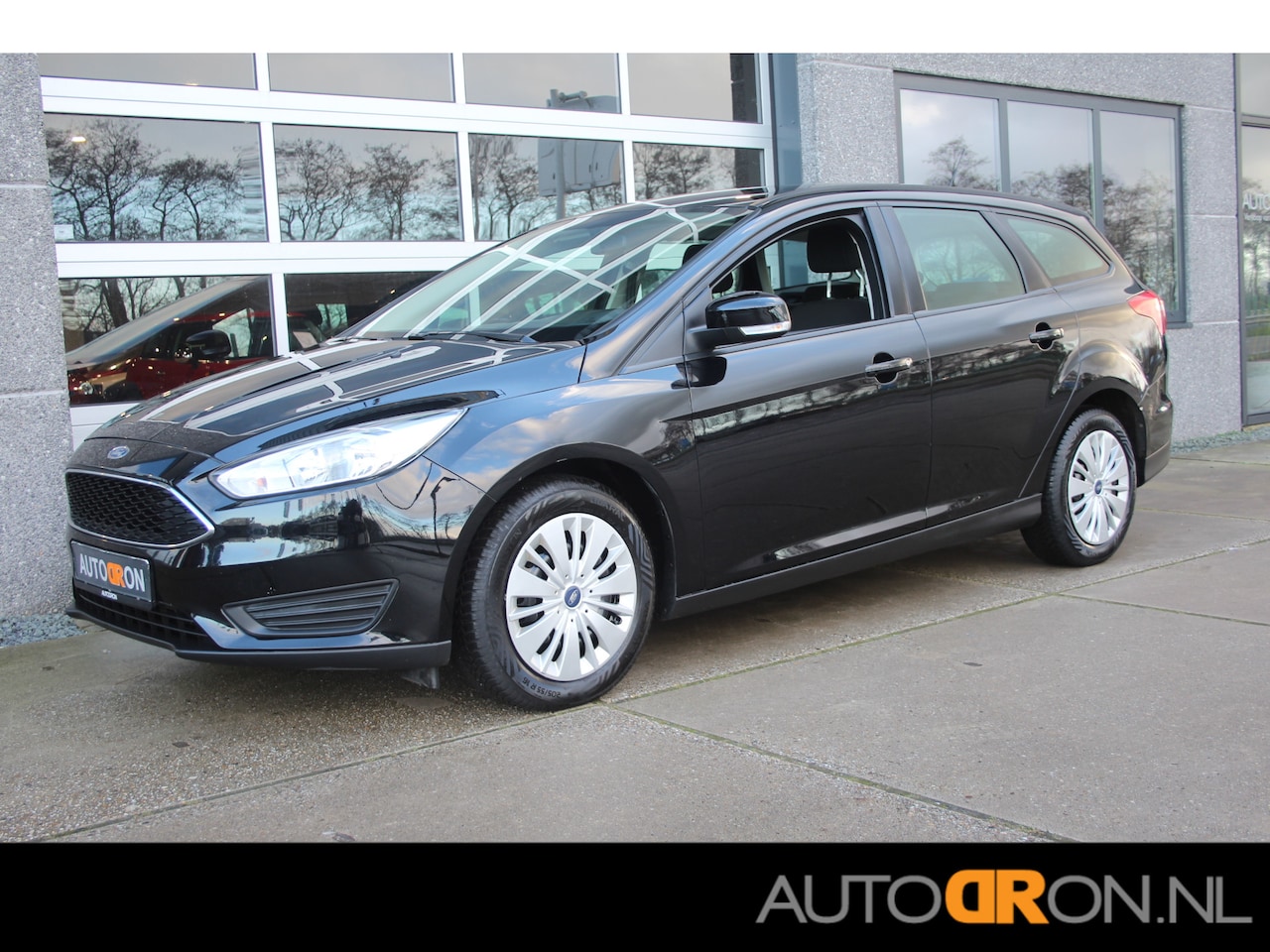 Ford Focus Wagon - 1.6 TI-VCT 105 Pk 4 cilinder Trend Station - AutoWereld.nl