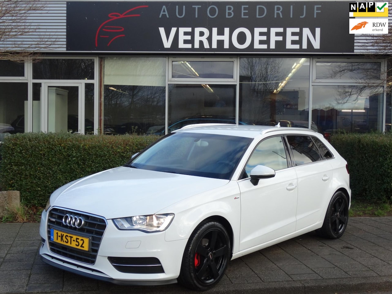 Audi A3 Sportback - 1.4 TFSI S-LINE- AUTOMAAT - PARK SENS - ORG NL NAP - CRUISE / CLIMATE CONTR ! - AutoWereld.nl