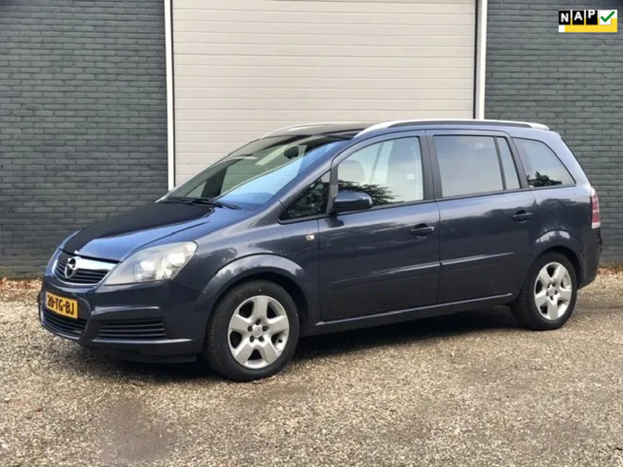 Opel Zafira - 1.8 AUTOMAAT - AutoWereld.nl