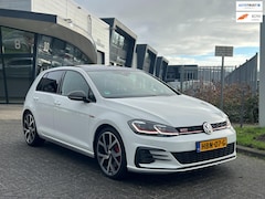 Volkswagen Golf - 7.5 2.0 TSI GTI Performance PANO LED BOM VOLL