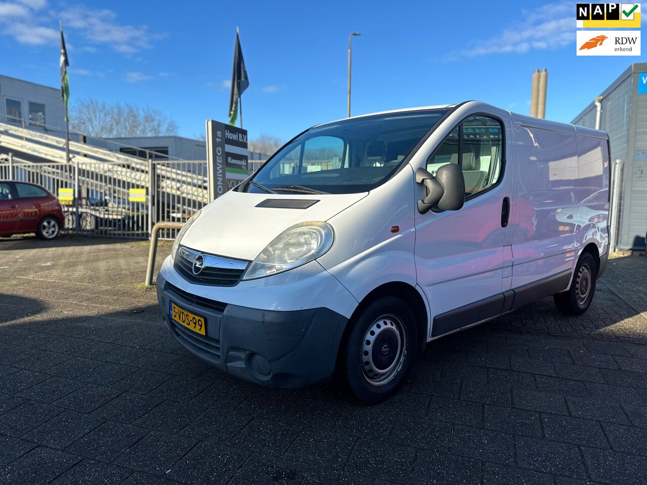 Opel Vivaro - 2.5 CDTI L1H1 | AIRCO - AutoWereld.nl