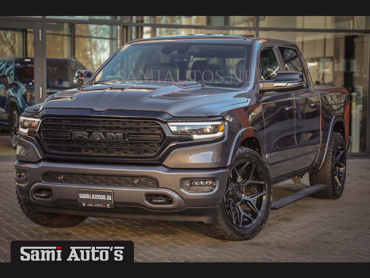 Dodge Ram 1500 - 5.7 V8 LIMITED NIGHT | BJ 2024 | DEZE RAM HEEFT ALLE OPTIES | RAM VOL | DUBBELE CABINE 5 P - AutoWereld.nl