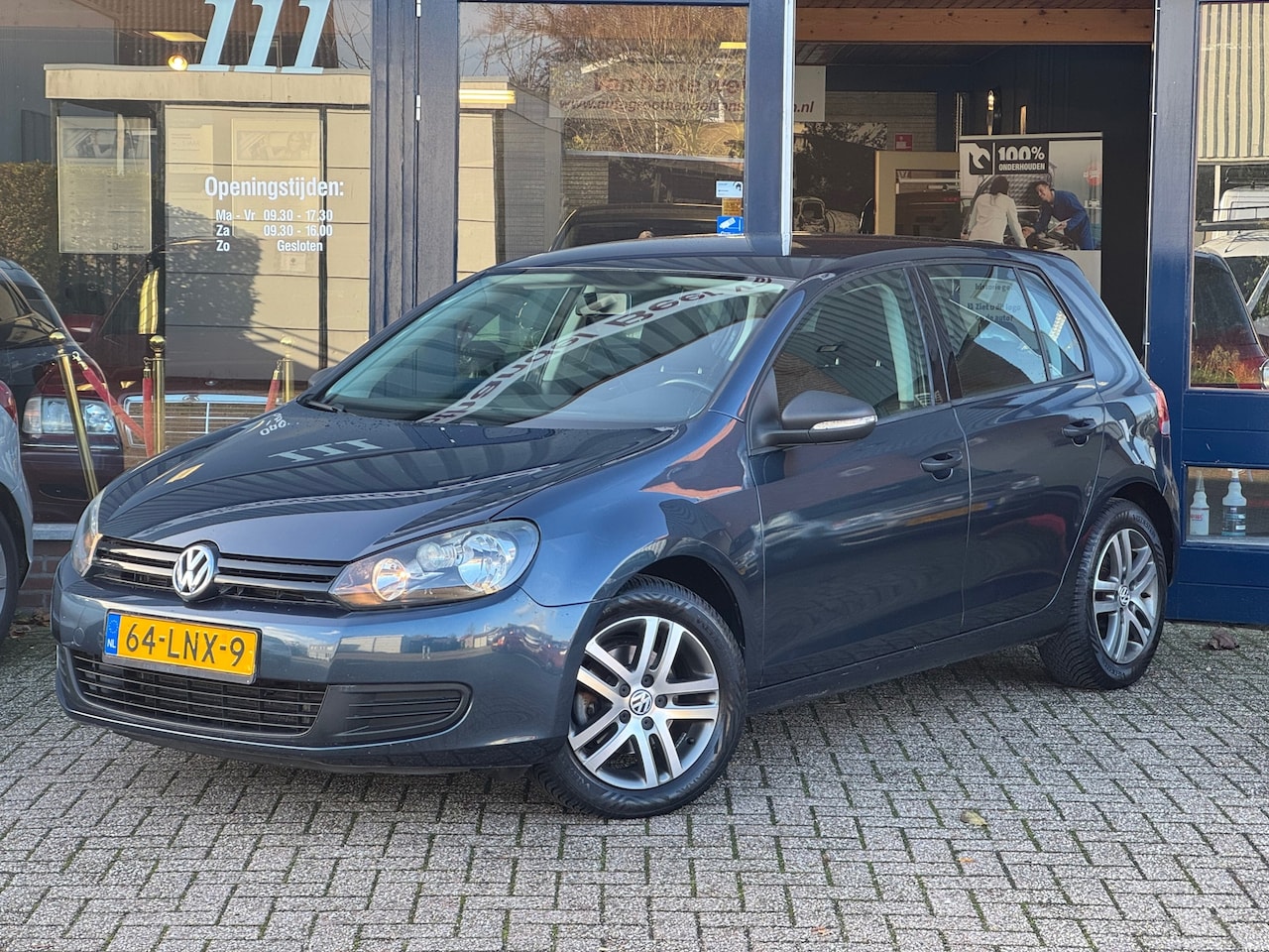 Volkswagen Golf - 1.2 TSI Trendline BlueMotion 105PK 5 deurs! NL AUTO NAP 1e eigenaar! Airco l LM velgen l E - AutoWereld.nl