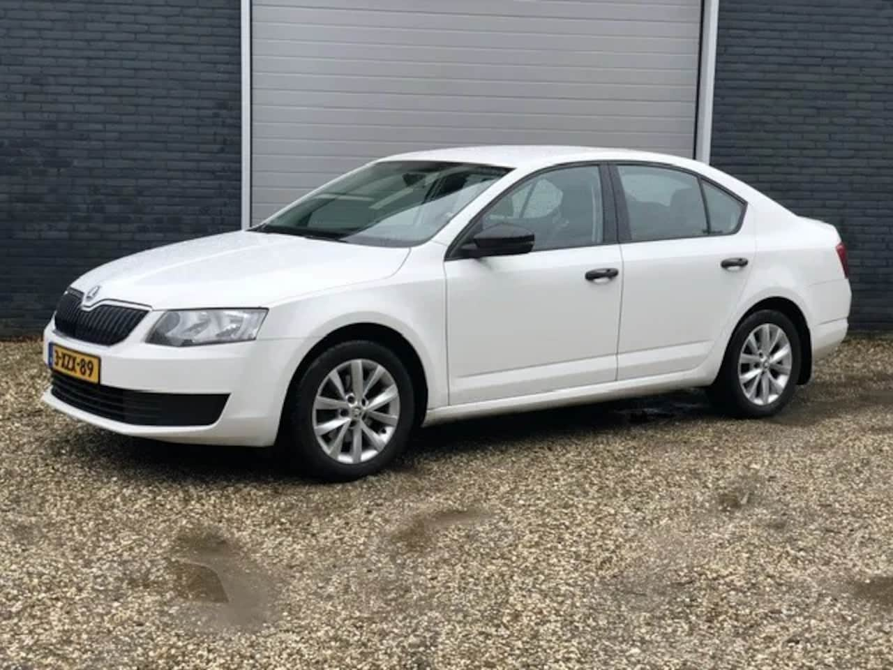 Skoda Octavia - 1.2 TSI 5-DRS./AC Greentech Active - AutoWereld.nl