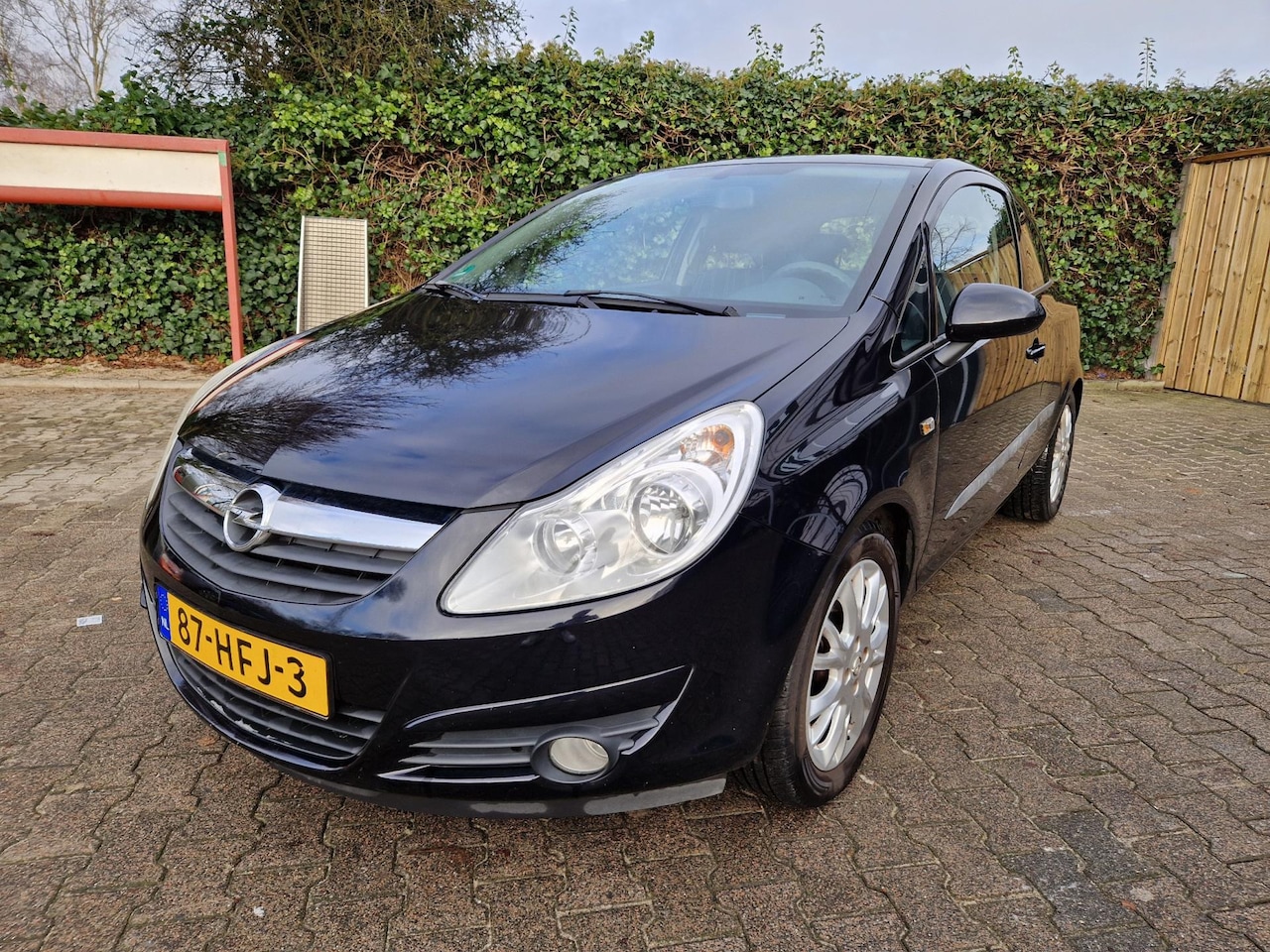 Opel Corsa - 1.4-16V Business 1.4-16V Business - AutoWereld.nl