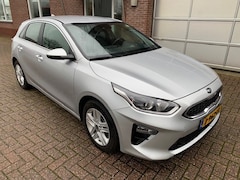 Kia Cee'd - Ceed 1.0 T-GDi DynamicLine camara / navigatie