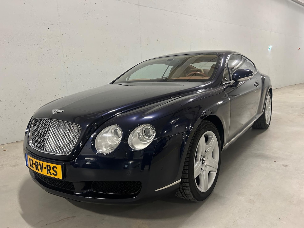 Bentley Continental GT - 6.0 W12 Leer Youngtimer - AutoWereld.nl