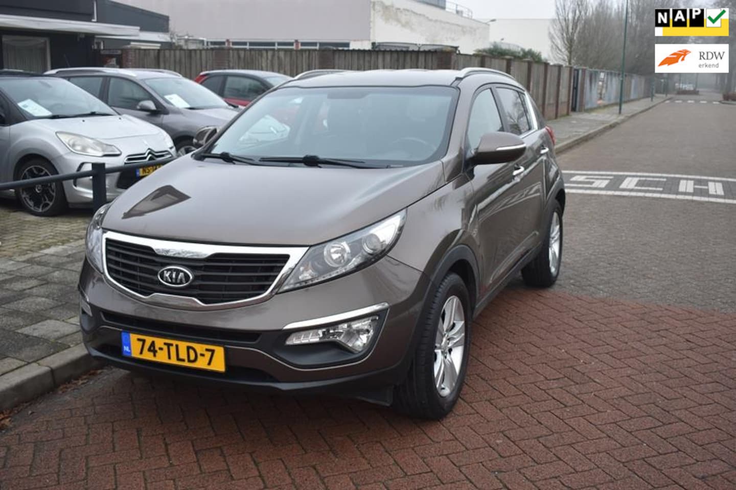 Kia Sportage - 1.6 GDI X-ecutive Plus Pack 1.6 GDI X-ecutive Plus Pack - AutoWereld.nl