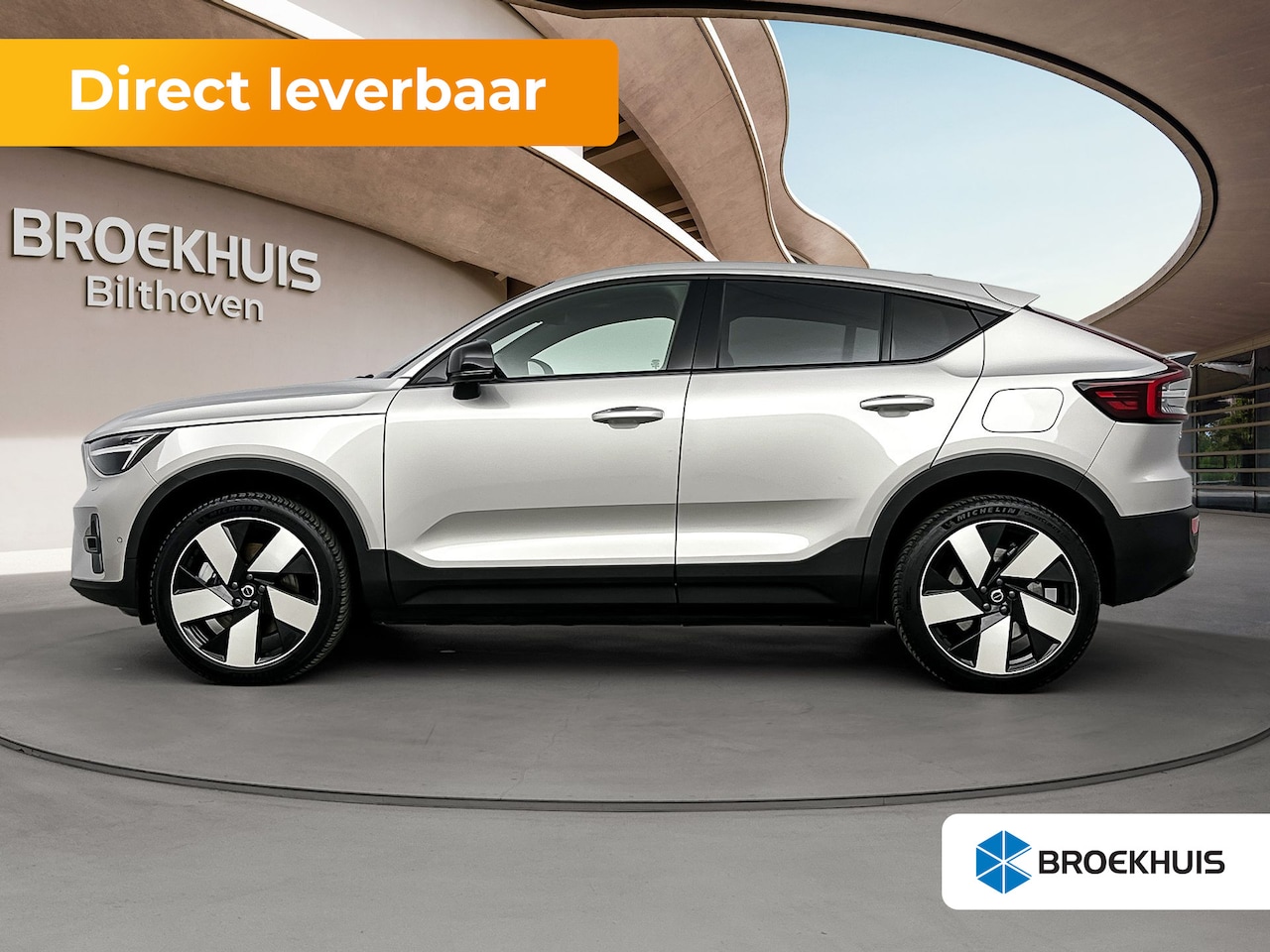 Volvo C40 - TWIN ULTIMATE | PANORAMADAK | 20" | WARMTEPOMP | NUBUCK | INTELLISAFE | MEMORY | 360 CAMER - AutoWereld.nl