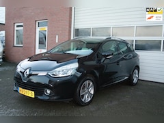 Renault Clio Estate - 1.2 Expression automaat.clima.navigatie.trekhaak