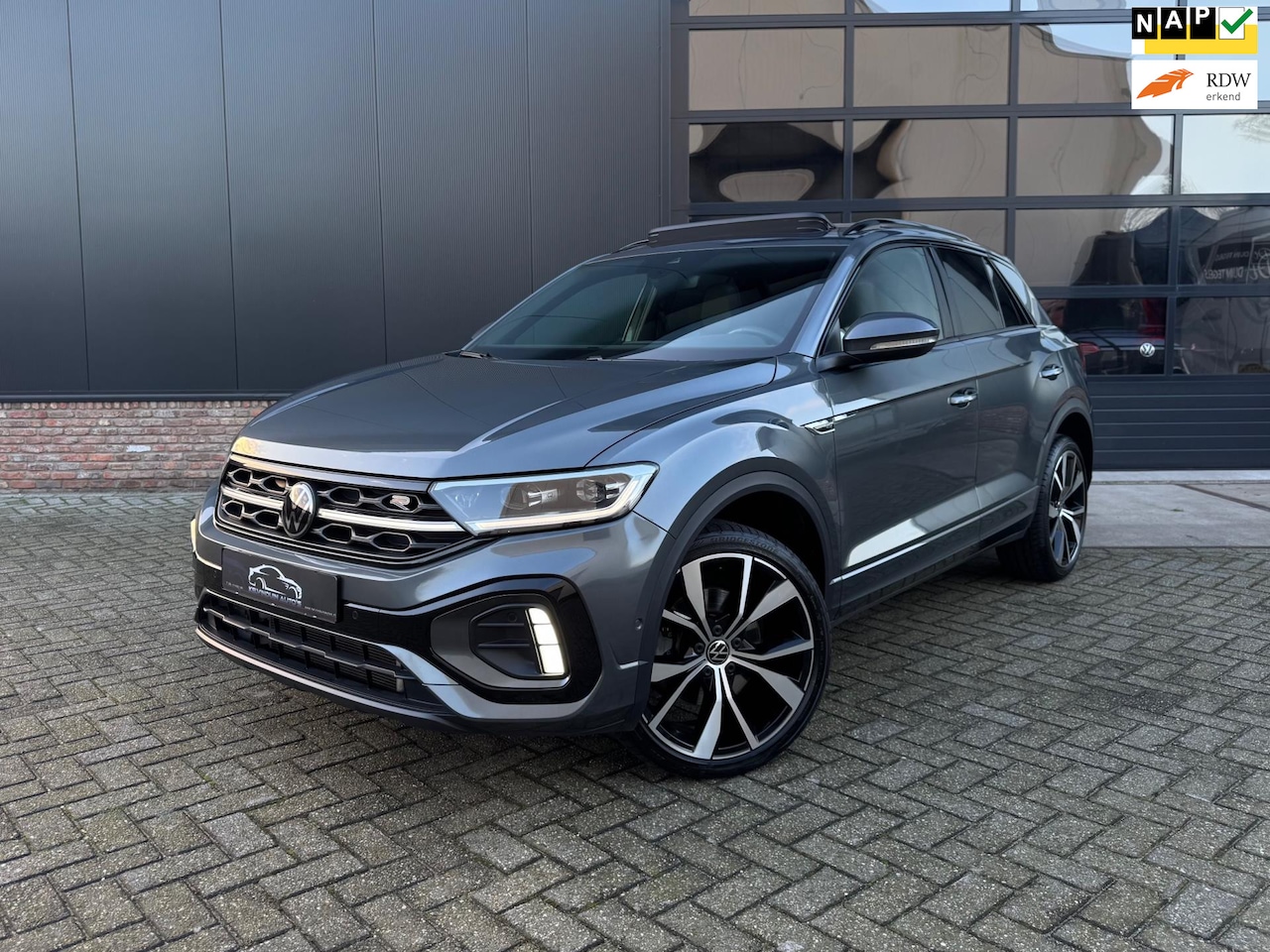 Volkswagen T-Roc - 1.5 TSI R-Line Blackstyle/Pano/Beats/Led/Virt/Garantie - AutoWereld.nl