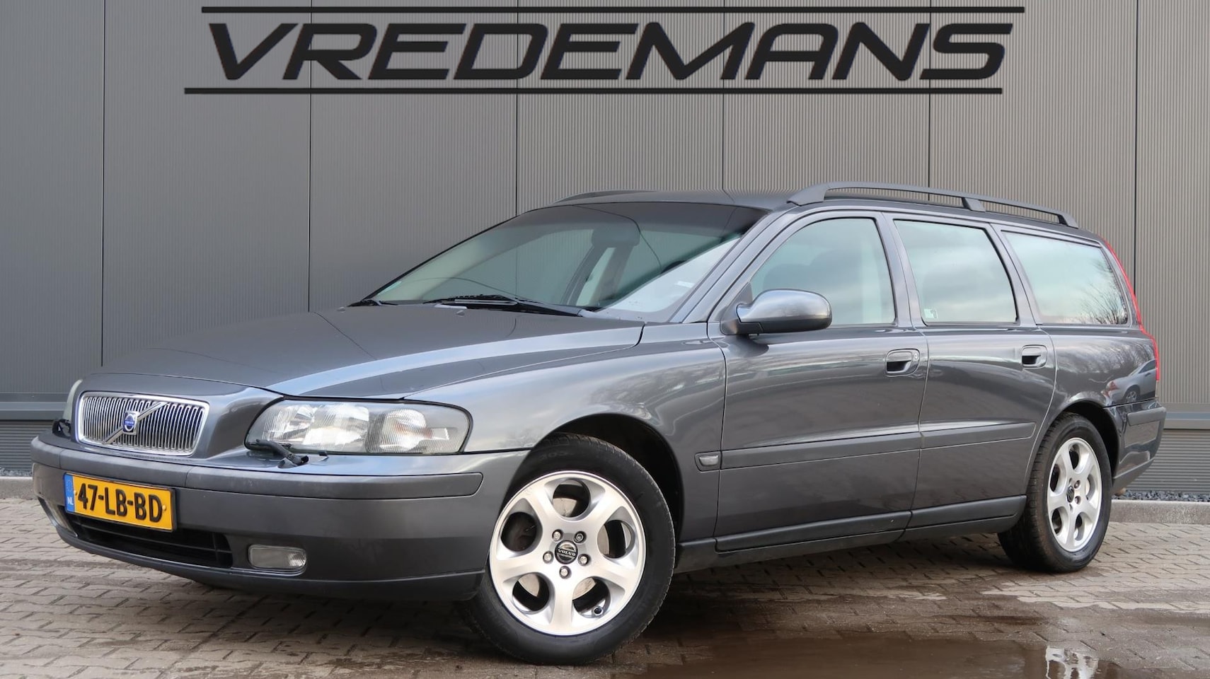 Volvo V70 - 2.4 Comfort Line 2.4 Comfort Line - AutoWereld.nl