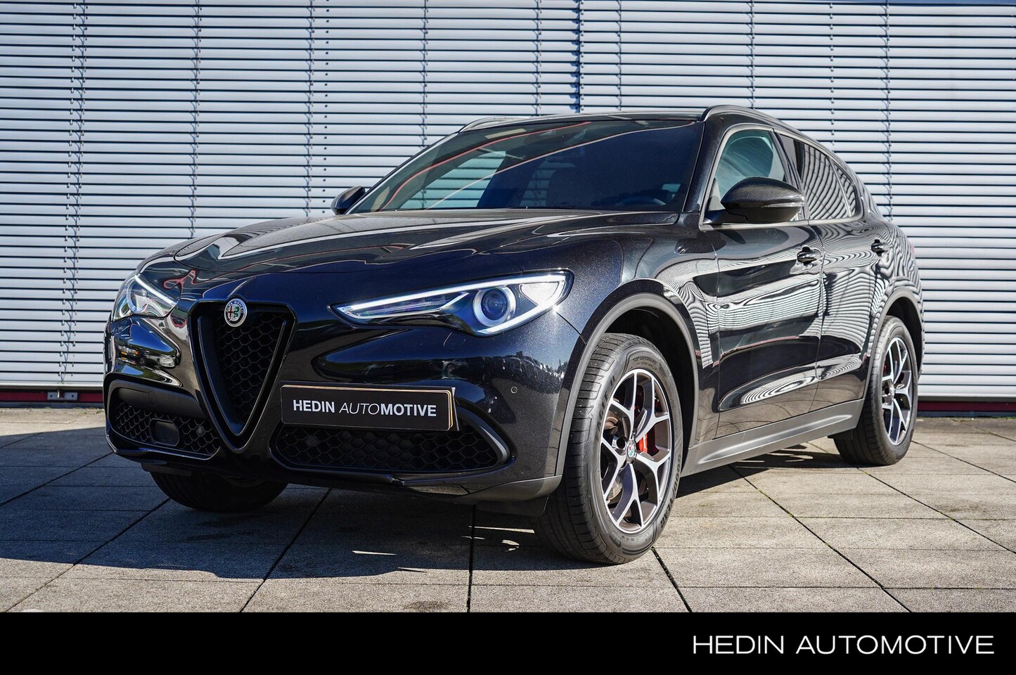 Alfa Romeo Stelvio - 2.0 T AWD 280pk | Veloce Interieur | Adaptieve Cruise Control | Trekhaak 2.300KG | DAB, Bl - AutoWereld.nl