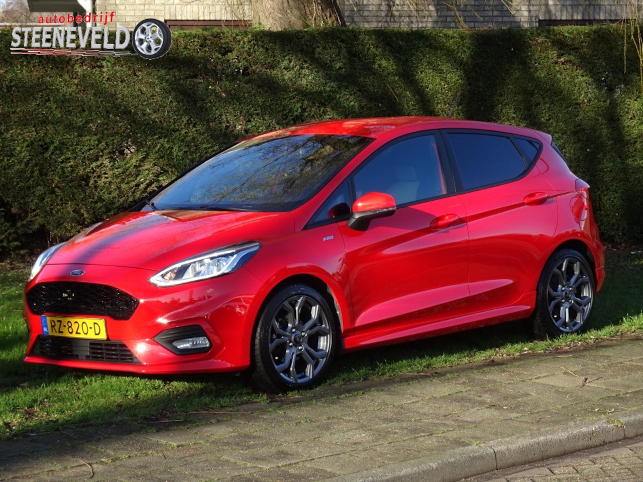 Ford Fiesta - 1.0 100PK ST Line met Navigatie en 17'' - AutoWereld.nl