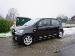 Volkswagen Up! - 1.0 high up LEDER navigatie schuifdak