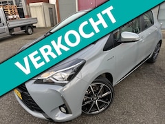 Toyota Yaris - 1.5 Hybrid 2019 DYNAMIC SPORT NARDO-GREY NAVI 17 INCH LUXE