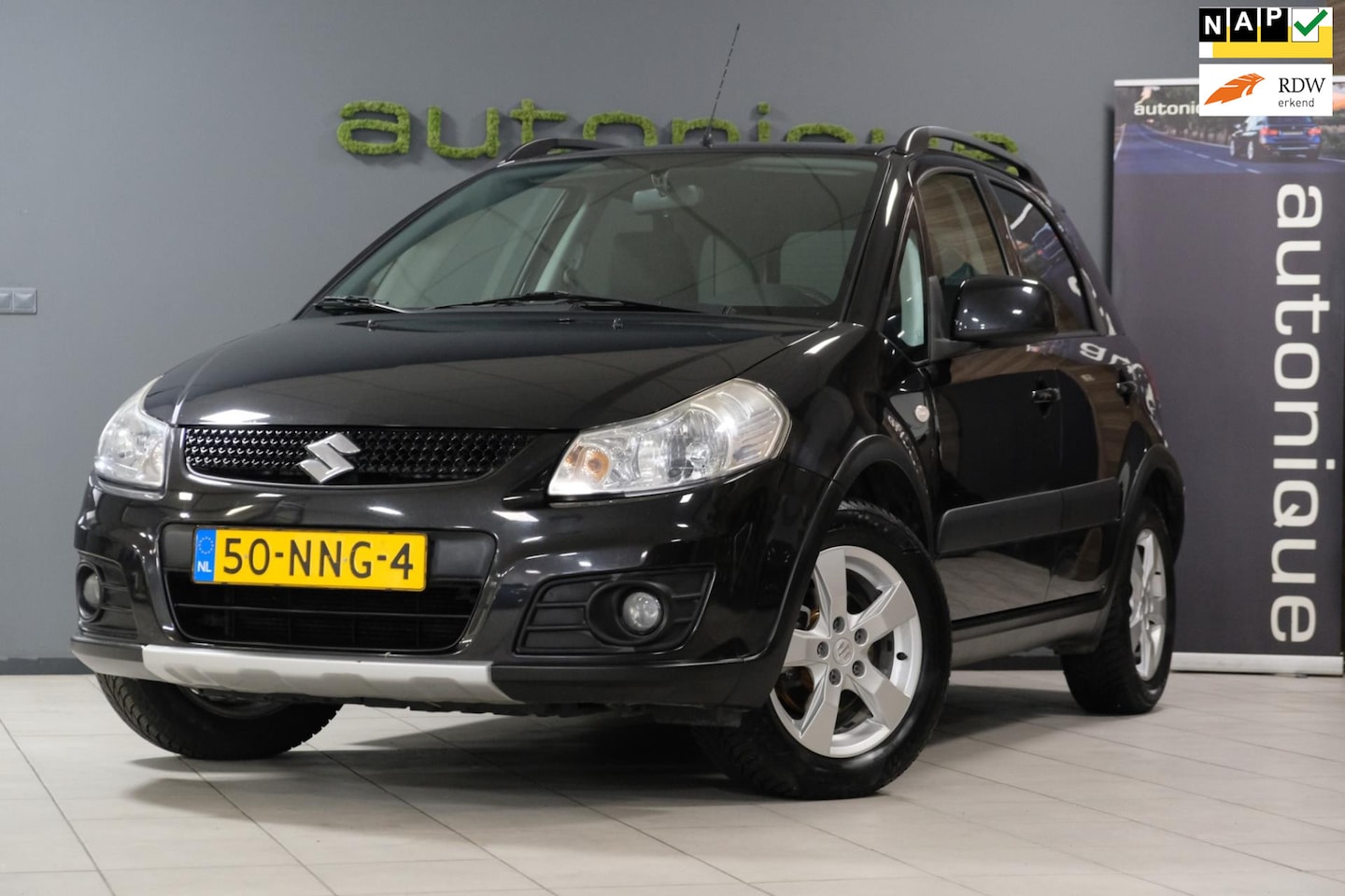 Suzuki SX4 - 1.6 Exclusive *AUTOMAAT|Trekhaak*All-Season Banden/Stoelverwarming - AutoWereld.nl