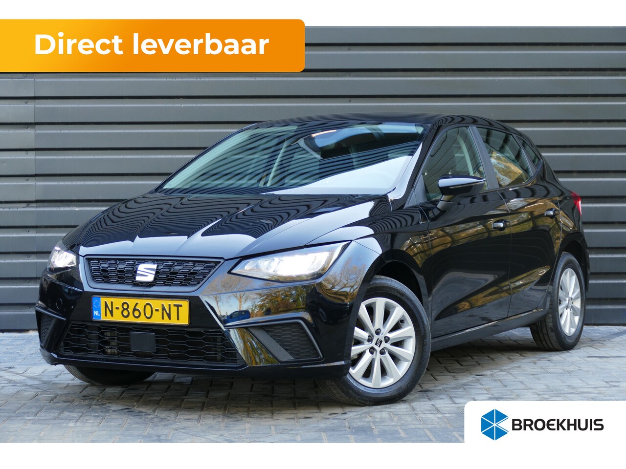 Seat Ibiza - 1.0 ECOTSI 95PK 5-DRS STYLE / NAVI / LED / CLIMA / PDC / 15"LMV / BLUETOOTH / CRUISECONTRO - AutoWereld.nl