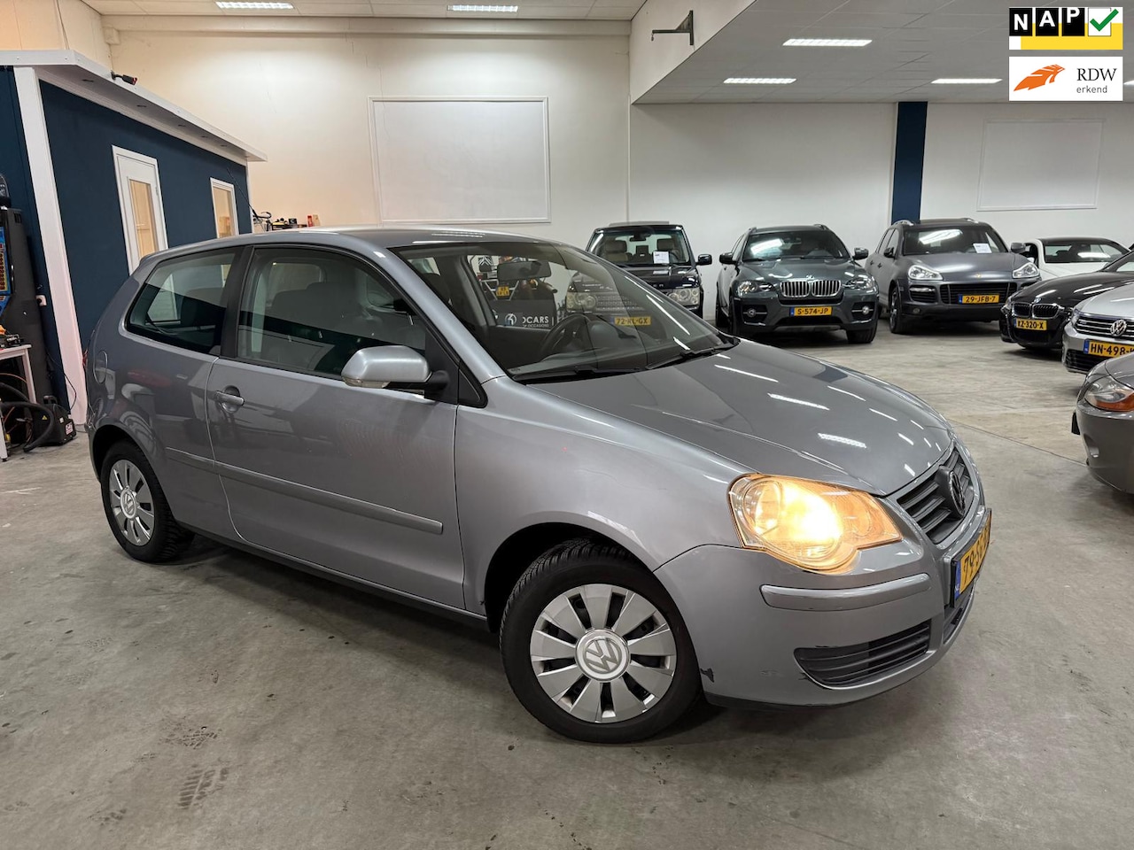 Volkswagen Polo - 1.4-16V Trendline / DEALER ONDERHOUDEN / NETTE AUTO / NAP - AutoWereld.nl