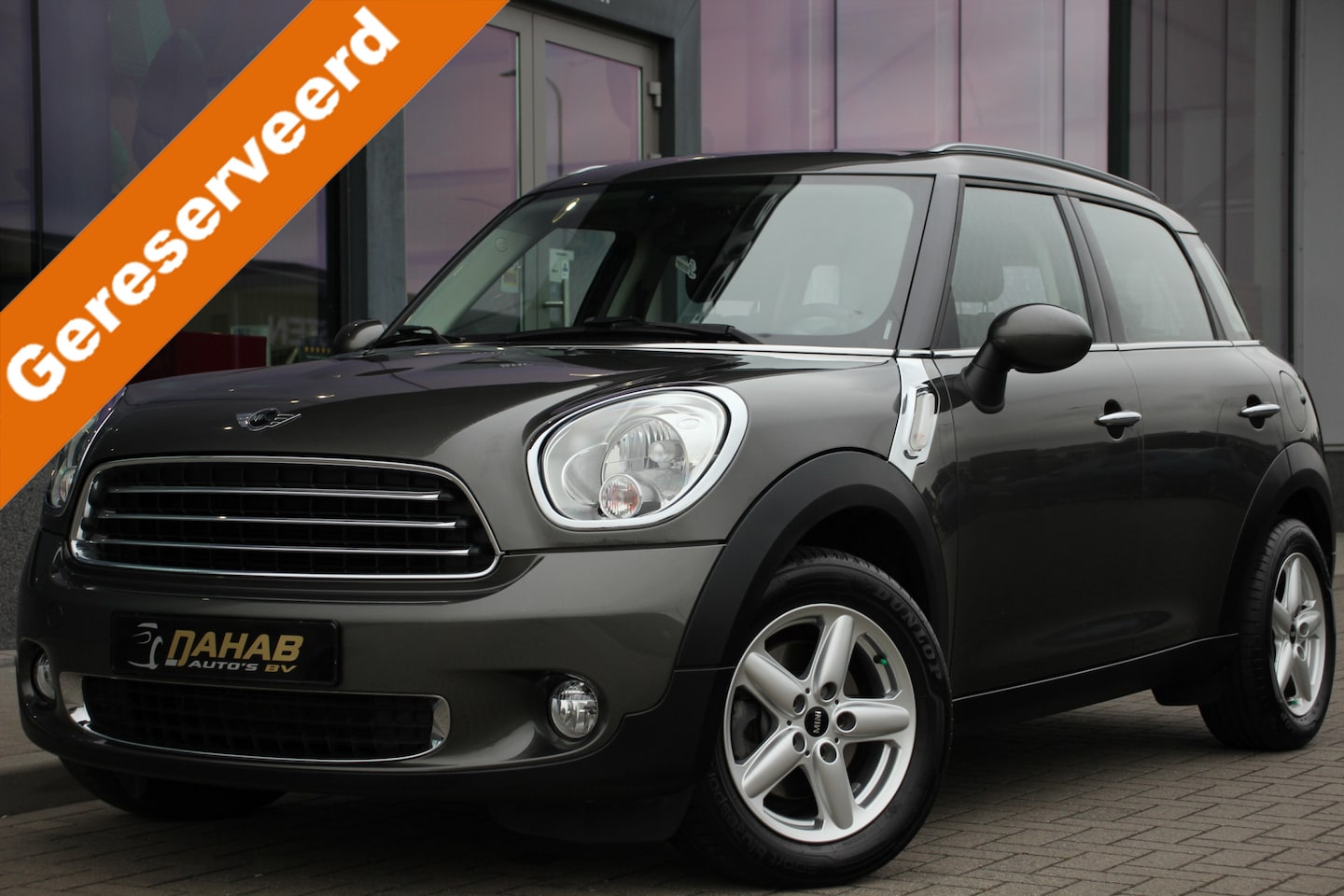 MINI Countryman - Mini 1.6 Cooper | Panoramadak - AutoWereld.nl