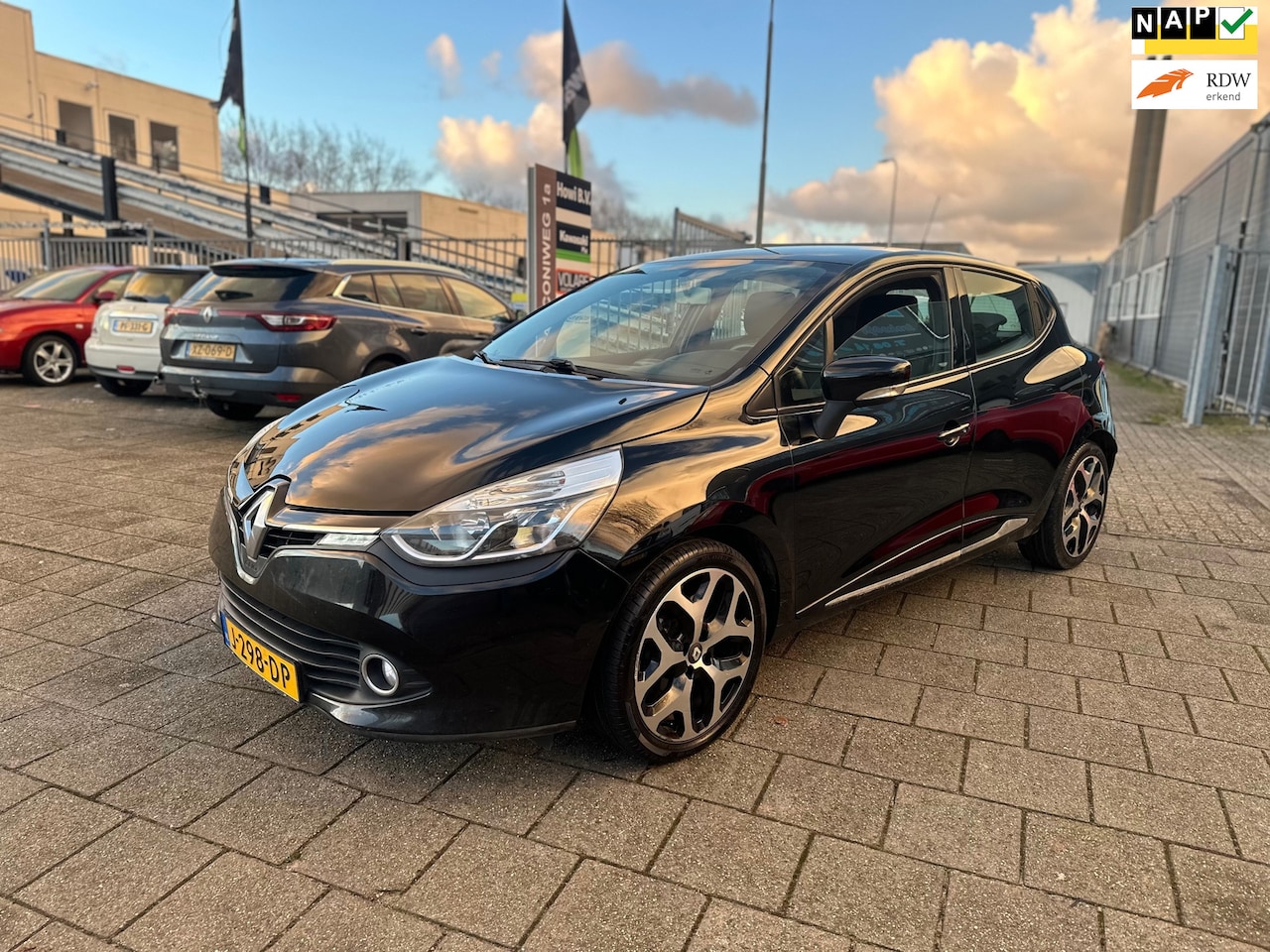 Renault Clio - 0.9 TCe Dynamique | navi | startstop | - AutoWereld.nl