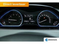 Peugeot 2008 - 1.2 PURETECH 130PK ALLURE / NAVI / CLIMA / PDC / 16" LMV / CAMERA / PANO.DAK / WINTERPAKKE