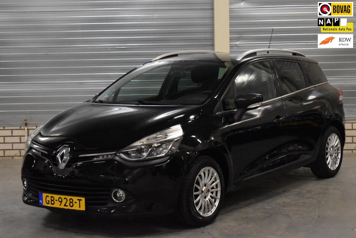 Renault Clio Estate - 0.9 TCe Night&Day - AutoWereld.nl