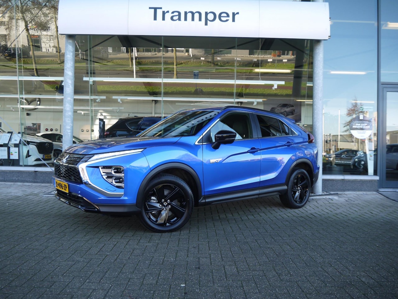 Mitsubishi Eclipse Cross - 2.4 PHEV Black Edition|Rijklaar - AutoWereld.nl