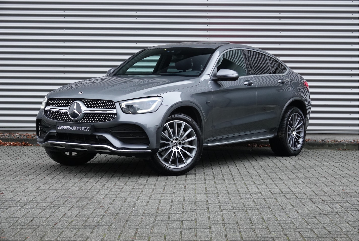 Mercedes-Benz GLC-klasse Coupé - 300e 4MATIC Premium Plus | Schuifdak | Memory | Burmester | 360 Cam | - AutoWereld.nl