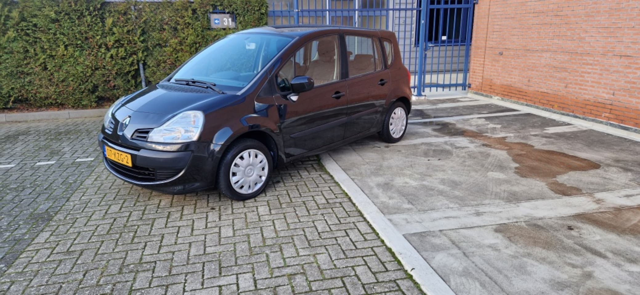 Renault Grand Modus - 1.2-16V Authentique 1.2-16V Authentique - AutoWereld.nl