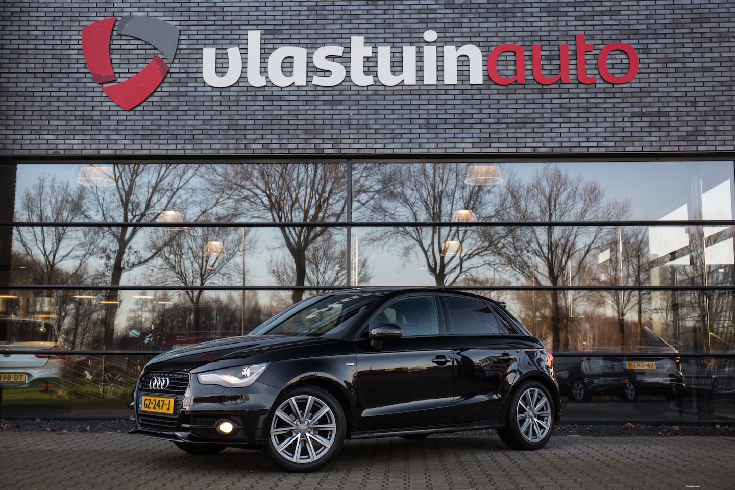 Audi A1 Sportback - 1.2 TFSI S line , Xenon, Stoelverwarming, Blackline - AutoWereld.nl