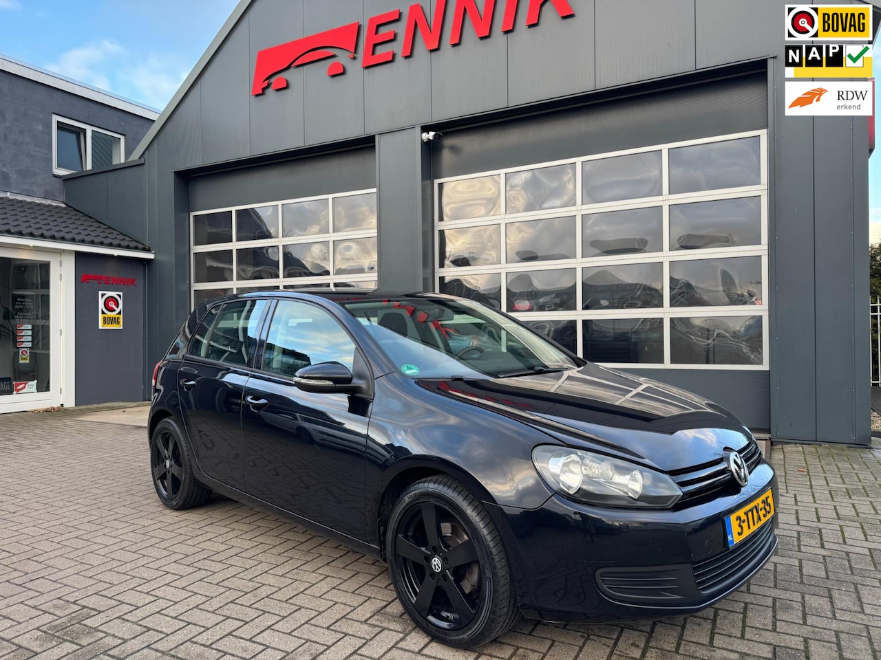 Volkswagen Golf - 1.4 Trendline / Airco / Tel / 5drs . - AutoWereld.nl