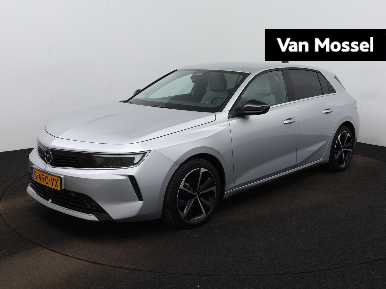 Opel Astra - 1.2 Elegance | Automaat | Camera | Navigatie | Apple Carplay/Android Auto - AutoWereld.nl