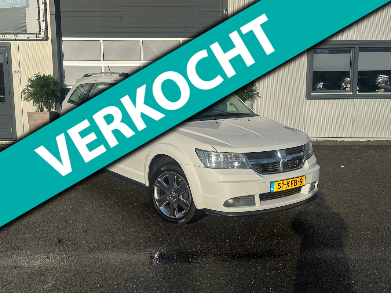 Dodge Journey - 2.4 SXT / 7 Persoons / Trekhaak / Youngtimer / AUTOMAAT / - AutoWereld.nl