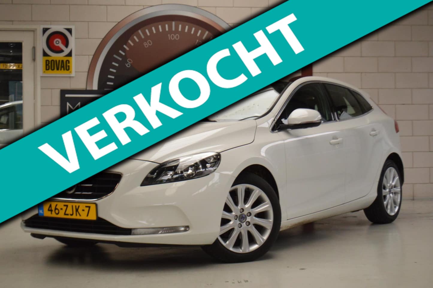 Volvo V40 - 1.6 T3 NIEUWSTAAT! TREKHAAK APK NAP GARANTIE - AutoWereld.nl