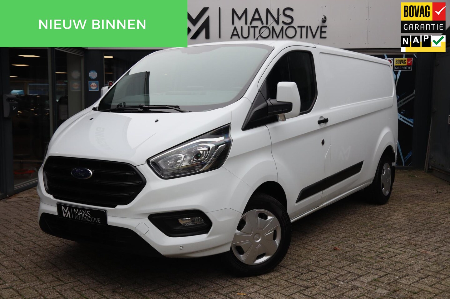 Ford Transit Custom - 320 2.0 TDCI L2H1 / LED / CARPLAY / STOELVERW / TREKHAAK / 16'' - AutoWereld.nl