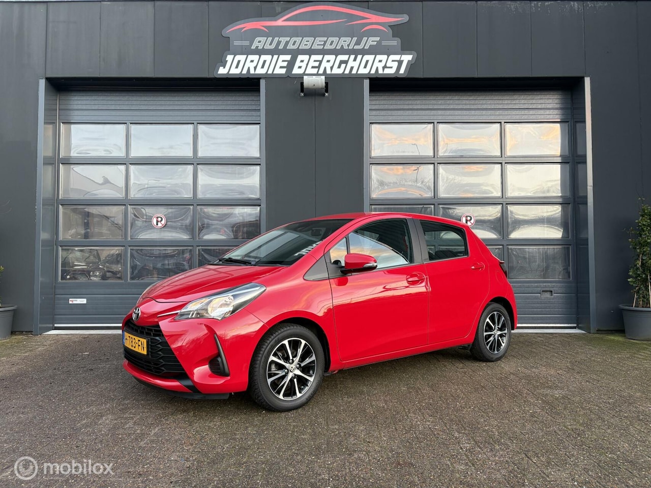 Toyota Yaris - 1.0 VVT-i Connect 1.0 VVT-i Connect - AutoWereld.nl