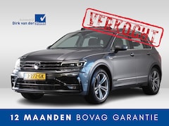 Volkswagen Tiguan - 1.5 TSI ACT Highline Business R | Leder intr. | Panorama Dak | Panoramadak | 360° Camera |