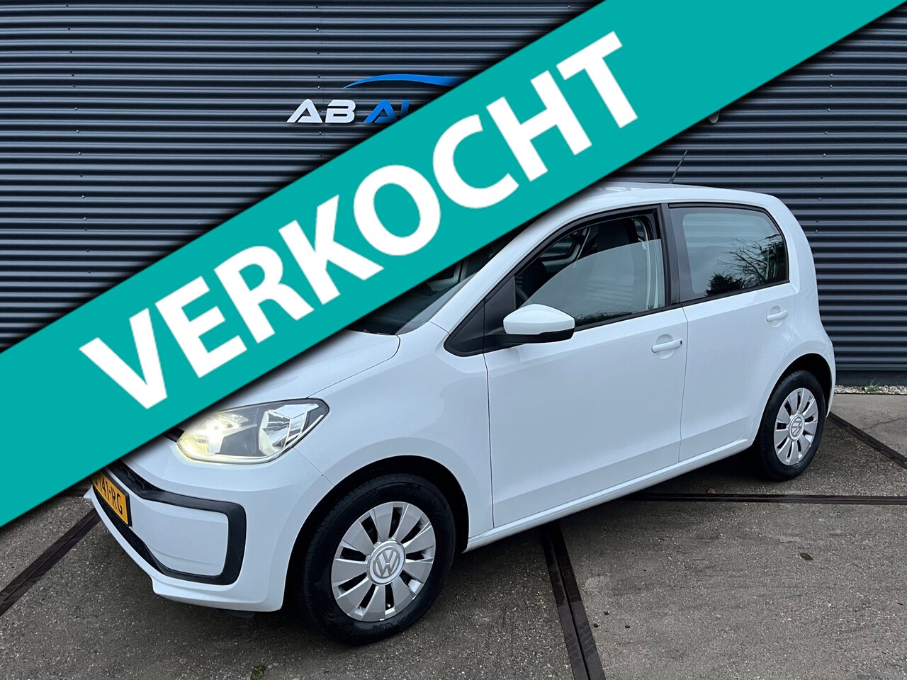 Volkswagen Up! - 1.0 BMT move up! 5 DEURS/ BLUETOOTH/ LED VERL - AutoWereld.nl