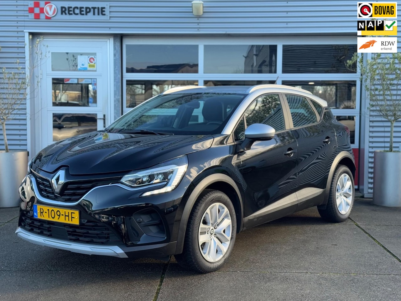 Renault Captur - 1.0 TCe 90 Zen Carplay / Navi / A.Cam / 1-Eig / Pdc - AutoWereld.nl