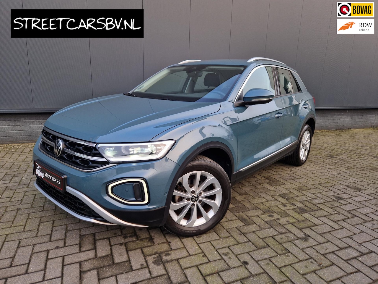 Volkswagen T-Roc - 1.5 TSI DSG 150PK /ACC /Camera /Highline int /25dkm - AutoWereld.nl