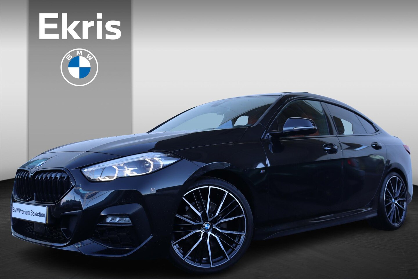 BMW 2-serie Gran Coupé - 218i High Executive M-Sportpakket / HIFI / Extra Getint Glas / Panoramadak / 18 '' / - AutoWereld.nl