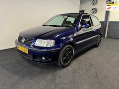 Volkswagen Polo - 1.4-16V Comfortline/ Nieuwe APK