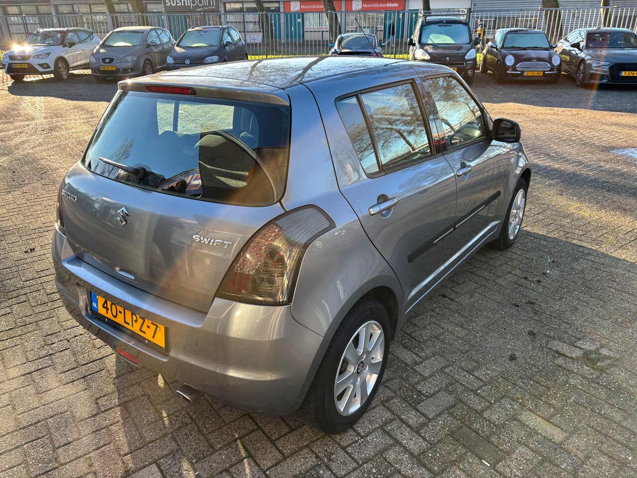 Suzuki Swift - 1.3 Cool | Org-NL auto. 1e eig. Lage km. Airco.