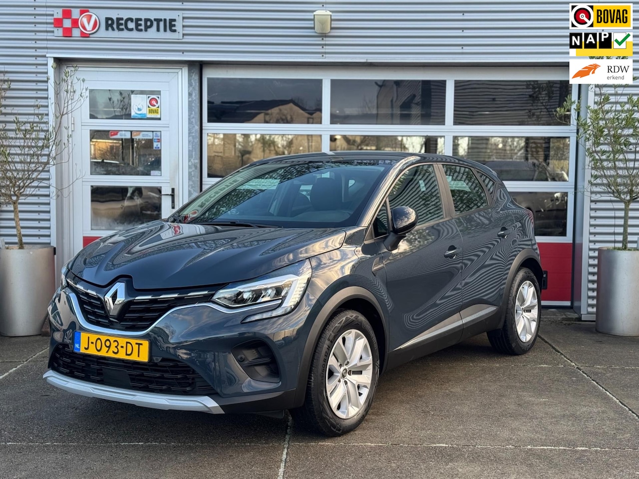 Renault Captur - 1.0 TCe 100 Zen Carplay / Navi / A.Cam / 1-Eig / Pdc - AutoWereld.nl