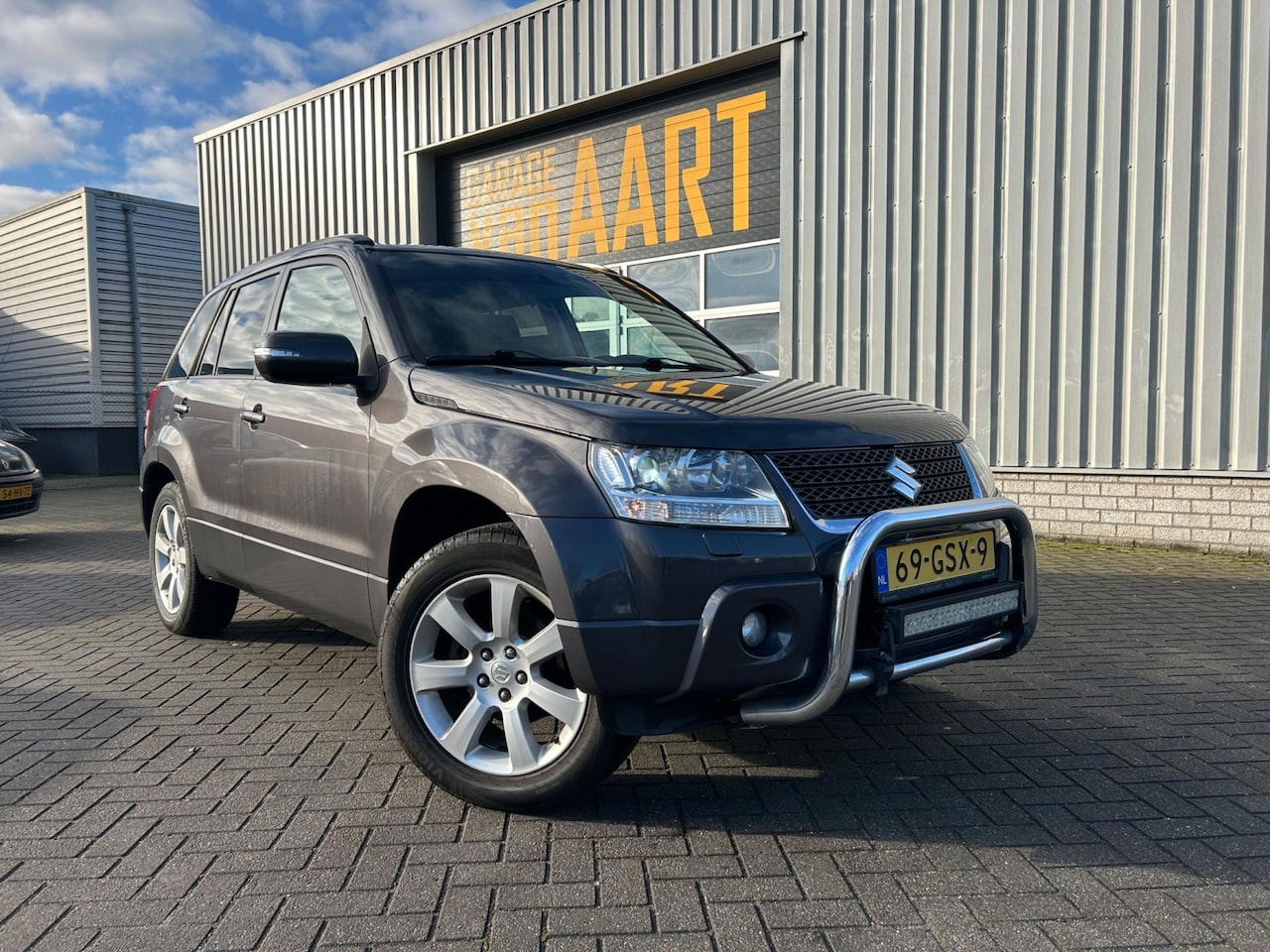 Suzuki Grand Vitara - 2.4 High Executive| 4x4 | LEER | SCHERM | AUTOM | STOELVERW | - AutoWereld.nl