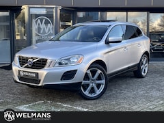 Volvo XC60 - 3.0 T6 AWD Summum Youngtimer per sept | Pano | Four-C | 20 inch