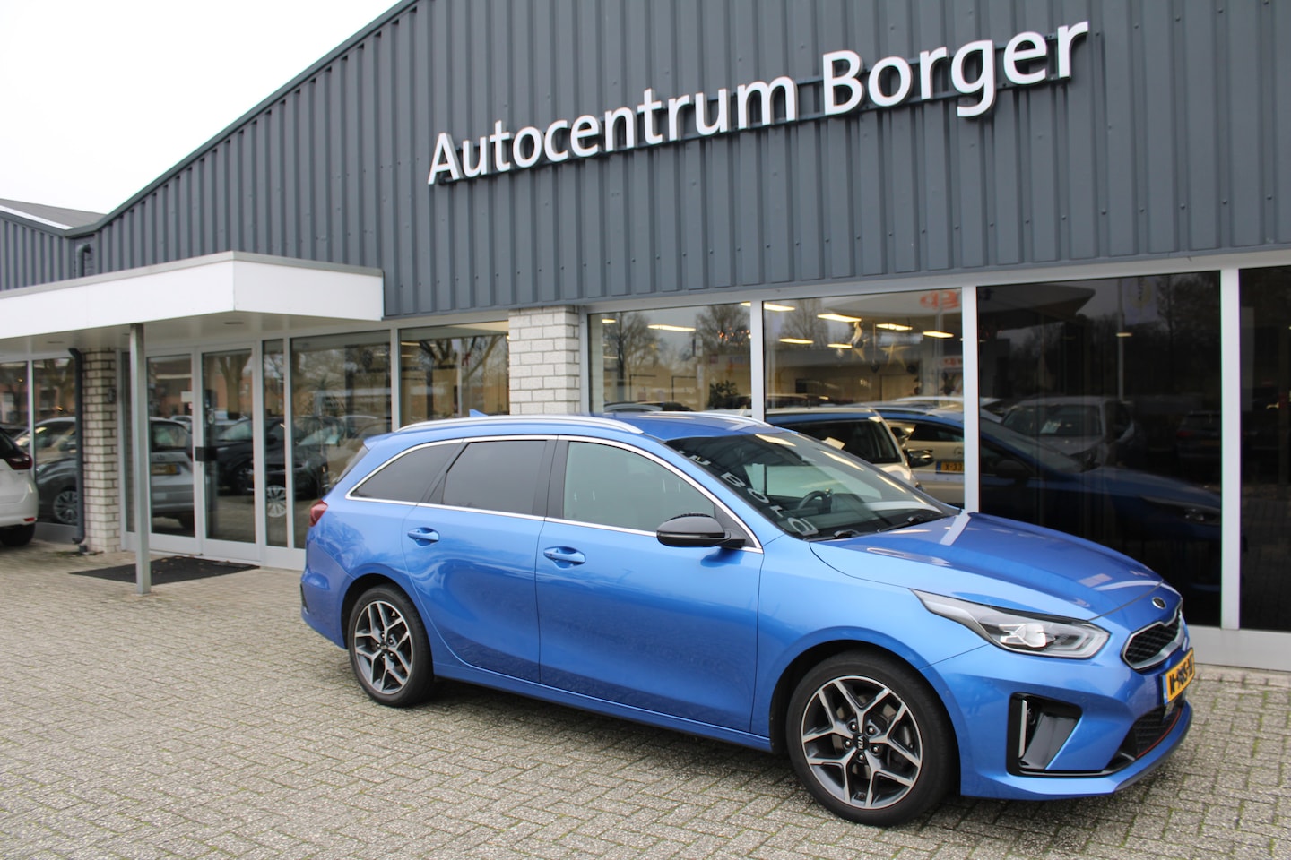 Kia Cee'd Sportswagon - Ceed 1.5 T-GDi MHEV Automaat GT-Line Ed. navi/17"LM /Clima/Cruise/Camera - AutoWereld.nl